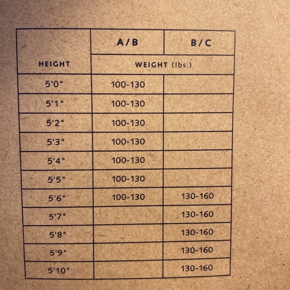 Ann Taylor Women’s Textured Tights - Picture 4 of 7